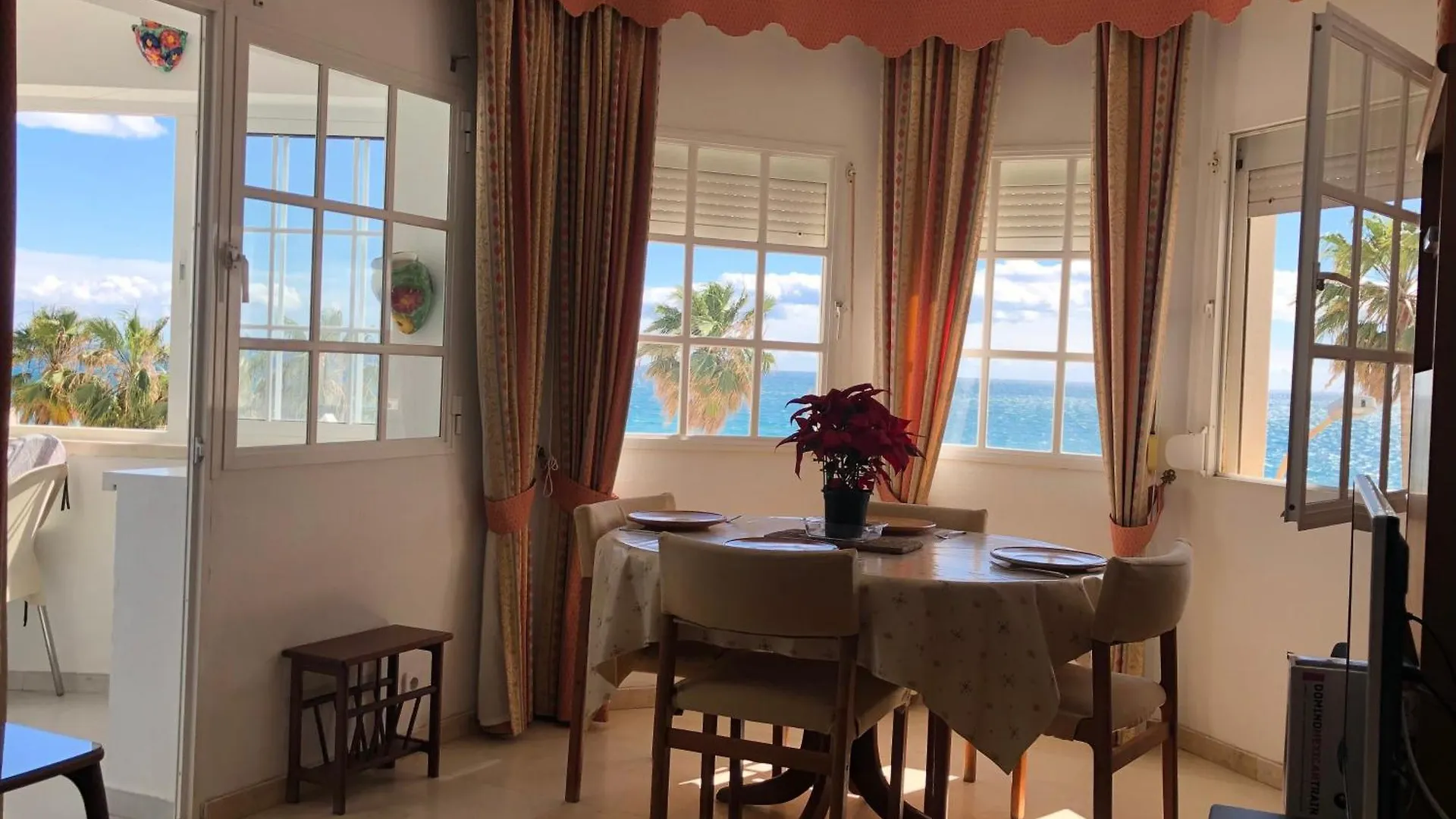 Chaparil Apartment Nerja